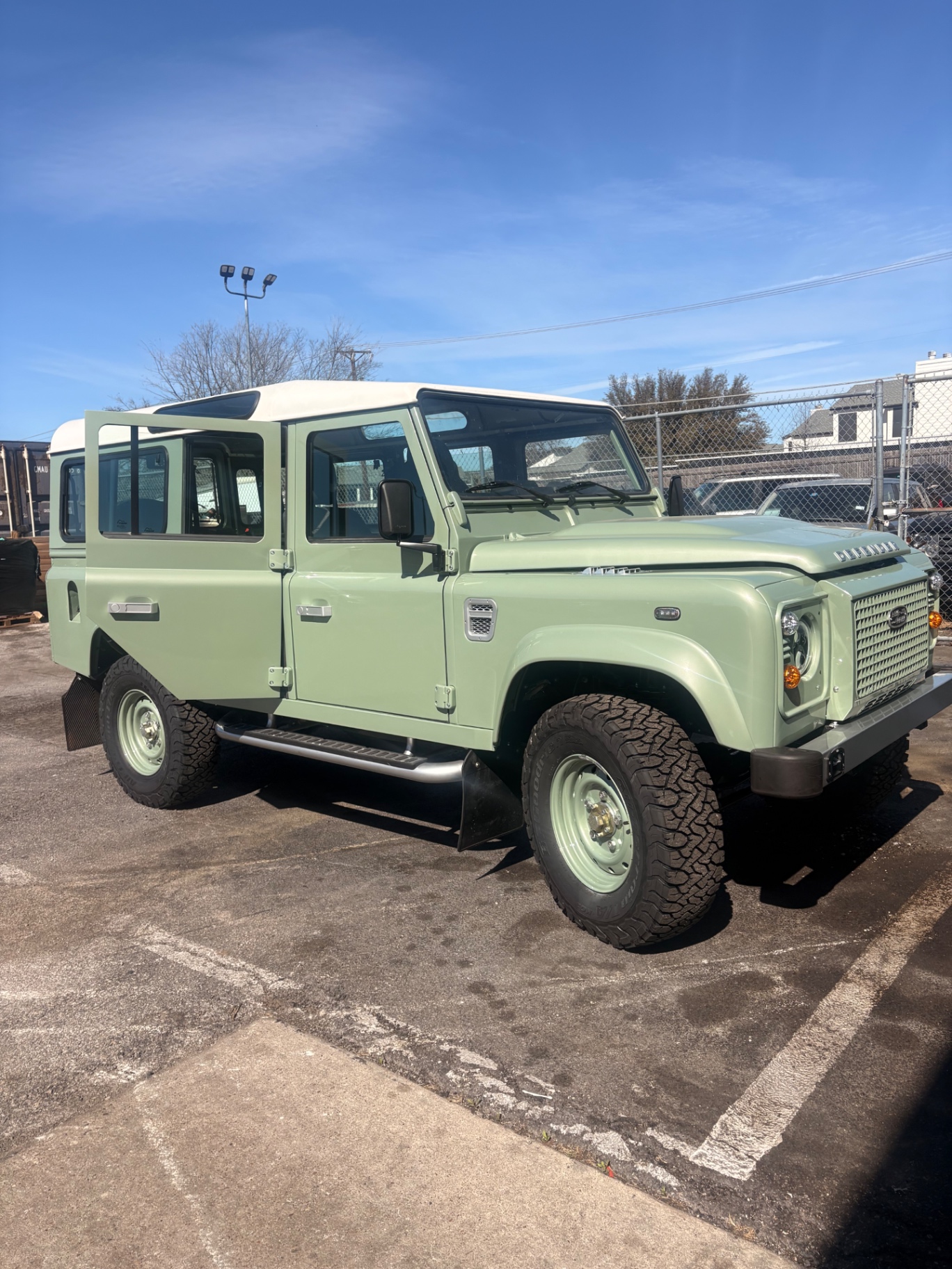 Finished mint green Defender 110